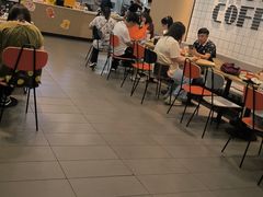 -麦当劳(轻轨曹杨路店)