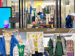 -王府井奥莱临潼小镇(临潼店)