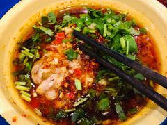 冒脑花-马路边边串串香(双井直营店)