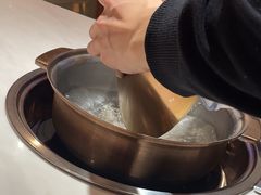 -喃喃椰·糟粕醋·椰子鸡火锅(七堡花园店)