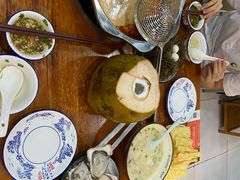-老何家后安粉·糟粕醋海鲜火锅(三亚湾椰梦长廊店)