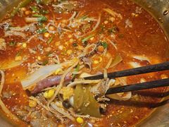 -张翻越·川渝冒菜·武汉黑鸭煲(城北万象城店)