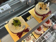 -花花卷卷·鲜食蛋糕(静安久光百货店)