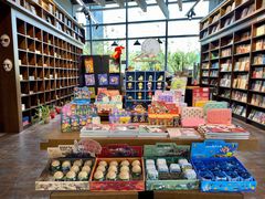 -新华书店白鹿书肆(市府路店)