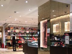 -VENCHI 闻绮(北京国贸商城店)