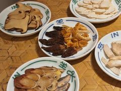 -一坐一忘云南菜(嘉里中心店)