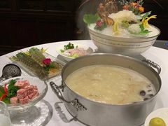 招牌松茸清汤底-洋房火锅(新天地店)