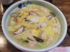 私房白菜煲-七菜馆·东北菜·蒸饺(文体路店)