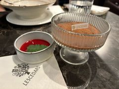 -LESCEDARS Brasserie Bistro香柏树