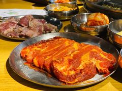 辣椒酱五花肉-姜虎东白丁烤肉(恒隆广场店)
