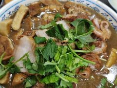 精品卤煮-门框胡同百年卤煮(新街口店)