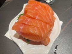 -雍容荟帝王蟹活龙虾展台自助(IFS黑金店)