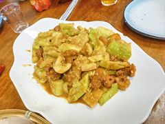 麻汁黄瓜拌油条-陈六子全羊馆·烧烤烤羊排(山东理工大店)