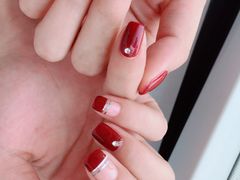 -群丽化妆摄影美甲纹绣培训学校