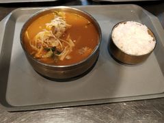 -大食代美食广场(上海中心店)