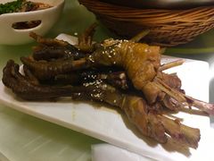 -兔行天下-鸿鹤鲜锅兔(中海国际店)