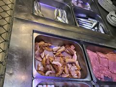 -阪尚皇·原切牛排·烤肉火锅自助(北京路店)