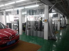-蜂鸟快修喷漆钣喷汽修旗舰工厂(军工路店)