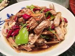 -老街坊美食汇(玉兰大街店)