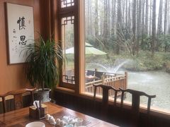 -上海怡沁园度假酒店