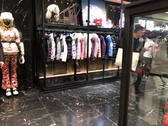 -MONCLER(北京SKP概念店)