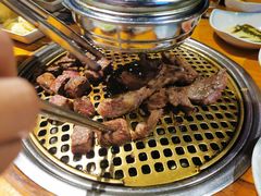 -唯成•韩国炭火烤肉 유성고기