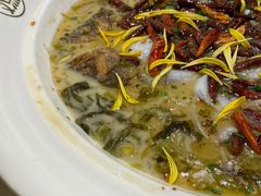 -江渔儿酸菜鱼专门店(明珠广场店)