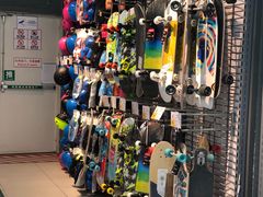 -迪卡侬(高新万达店)