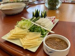 -鹤鸣嘉印象饭店(东市场小区店)
