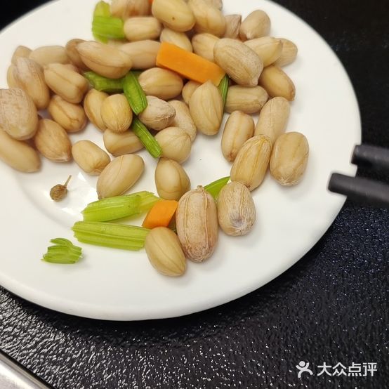 红高粱金汤豆花鱼火锅