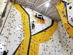 -问山MountQuest攀岩馆