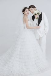 -挪娅婚纱摄影皇家会所