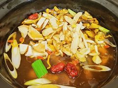 -菌乡缘·野生菌蒸汽鱼火锅(江边夜市店)