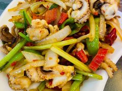 辣炒八爪鱼-覃记海鲜美食餐厅