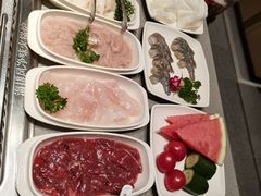 -海底捞火锅(金山百联店)