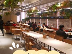 -老乡鸡(上海白玉兰广场店)