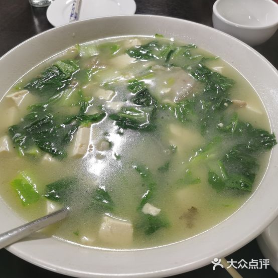 董鑫家餐馆