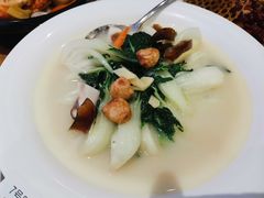 -万龙洲海鲜(大兴绿地缤纷城店)