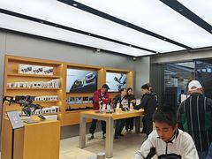 -DJI大疆(深圳华强北曼哈授权体验店)