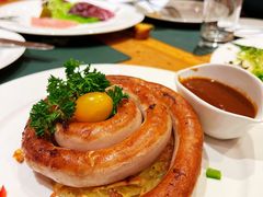 特色猪肉蜗牛盘肠配土豆饼-兰特伯爵西餐厅·啤酒屋(方庄店)