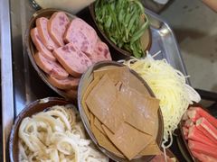 -黄潇洒老火锅(九眼桥宏济巷店)