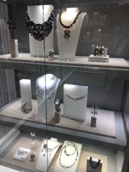 -SWAROVSKI(燕莎奥特莱斯店)