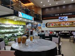 -覃记海鲜美食餐厅