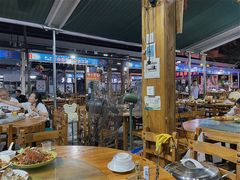 大堂-四川人郑霞海鲜