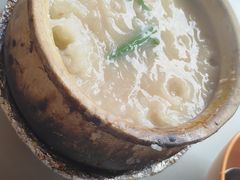 -长城砂煲田鸡粥