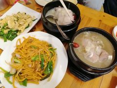 -长寿参鸡汤(朝韩风情街店)