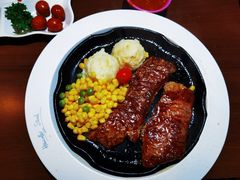 -豪客来牛排(空港华联店)