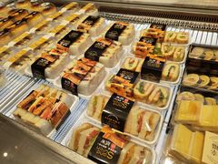 -向阳松鼠(南园店)