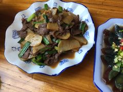 土豆炒牛肉-仁和人家