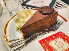 -Cafe Sacher(WIEN)